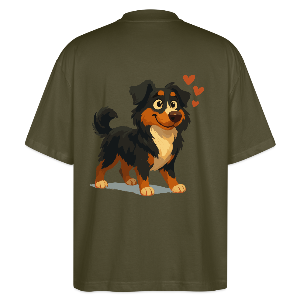 Australian Shepherd Oversized Verliebter Cartoon mit roten Herzen – Liebevolles Hunde Motiv für Valentinstag, Freundschaft und Geschenkideen - Khaki
